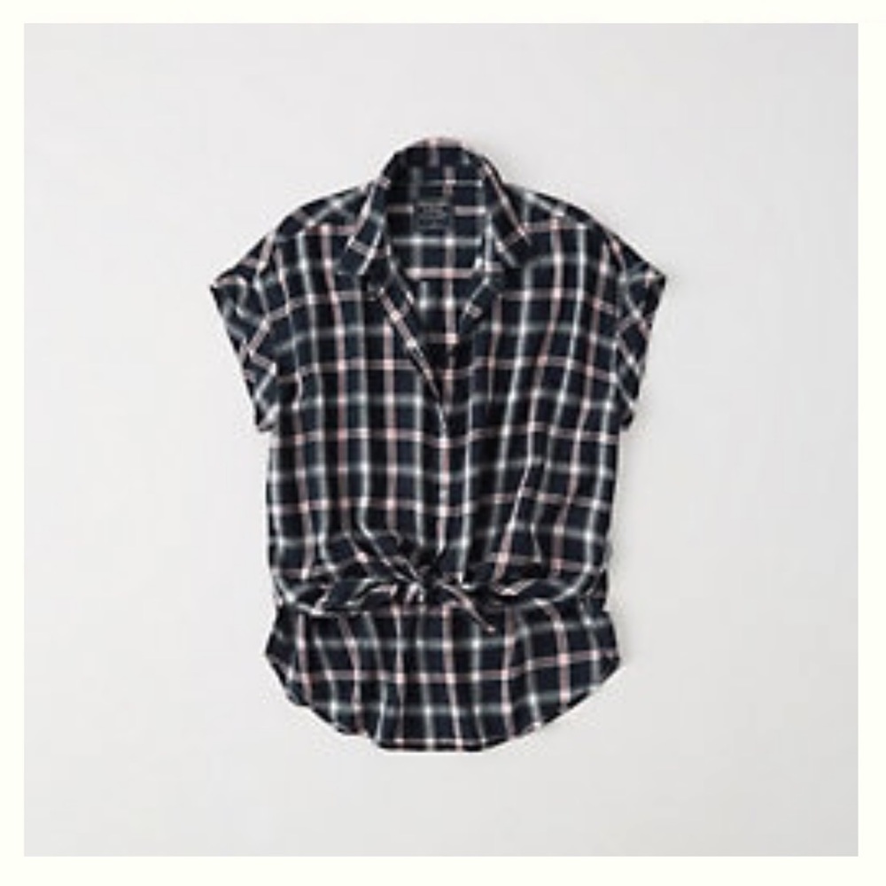 ABERCROMBIE || tie front button up shirt